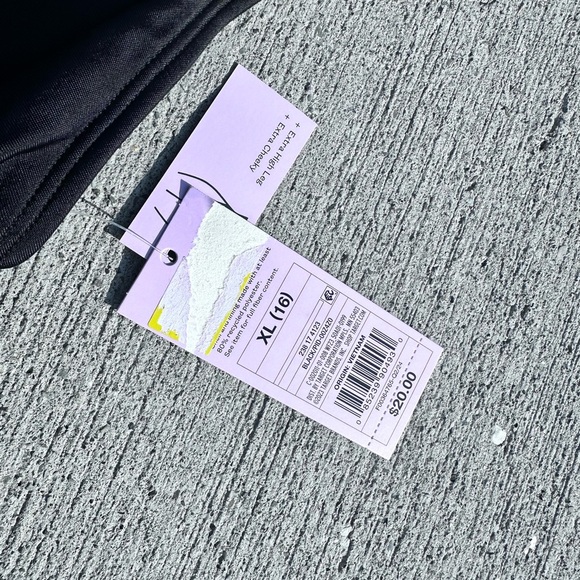 Wild Fable Black One-Piece Swimsuit NWT - Picture 4 of 6